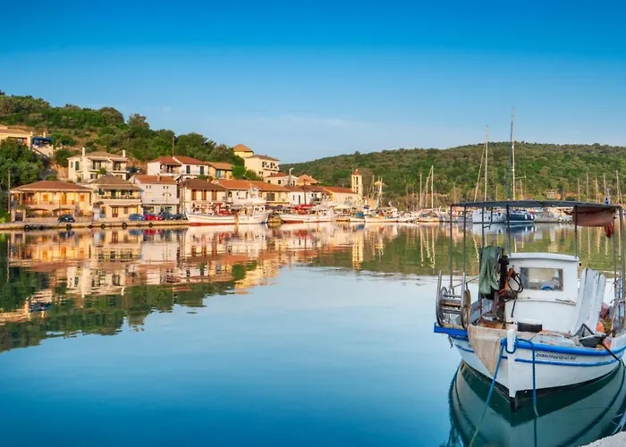 Akoni Κατομέρι